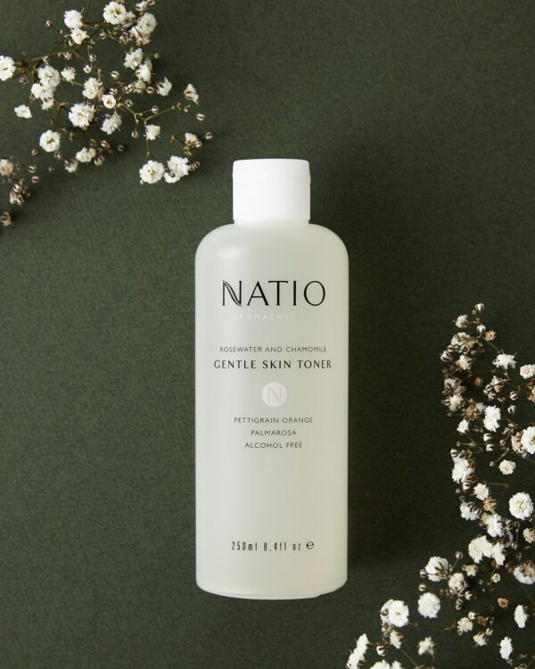 Natio 玫瑰甘菊爽膚水 250ml Rosewater And Chamomile Gentle Skin Toner 250ml：圖片 5