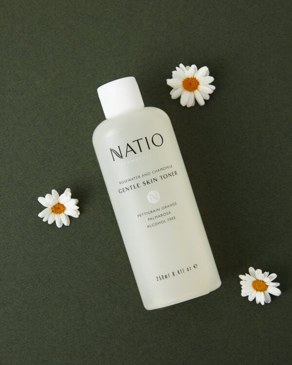 Natio 玫瑰甘菊爽膚水 250ml Rosewater And Chamomile Gentle Skin Toner 250ml：圖片 4